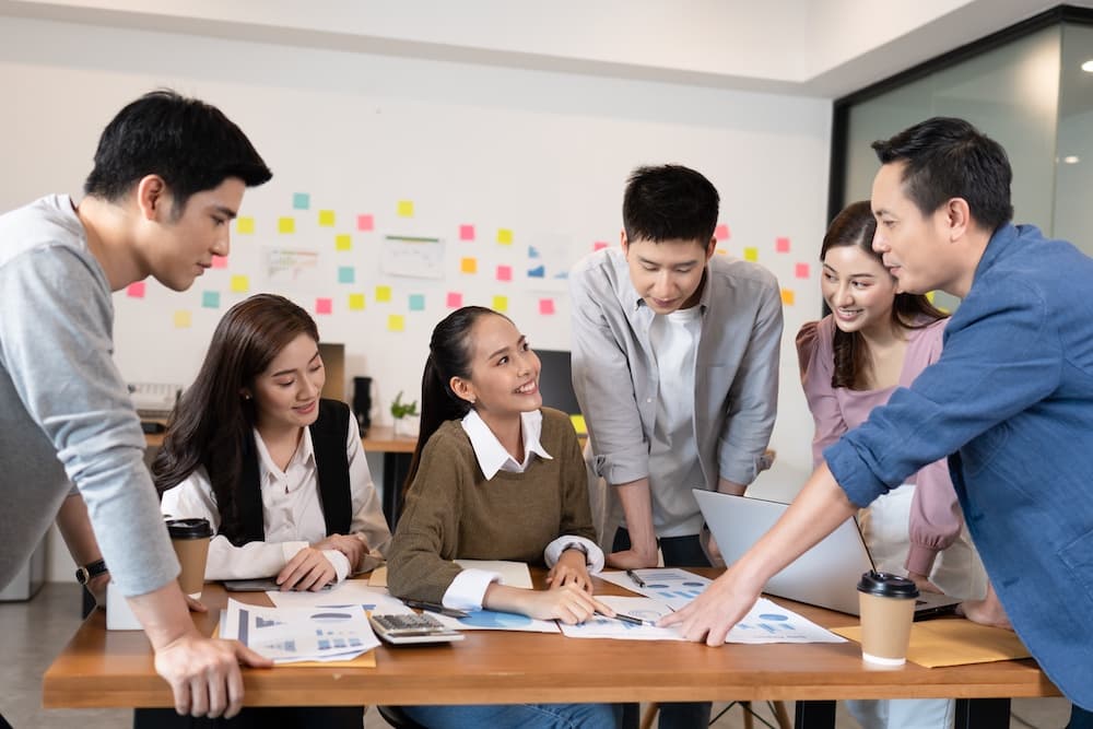 Beyond the Classroom: Menghubungkan Pelatihan dengan Pekerjaan