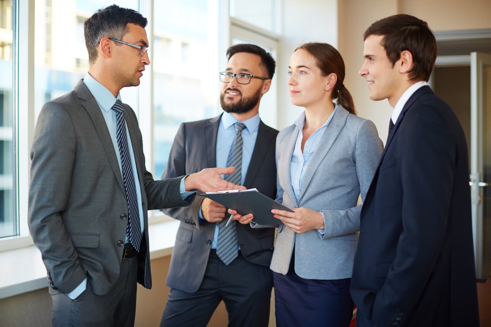 Cross-Functional Problem Solving: Kolaborasi Antar Departemen