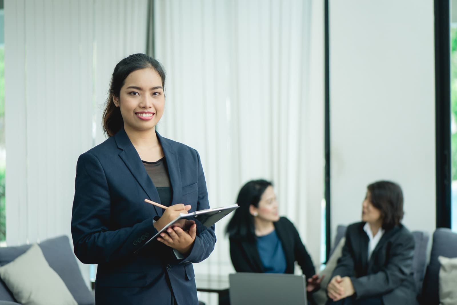 Self Awareness sebagai Akselerator Karier Profesional | Dunia Kerja Modern